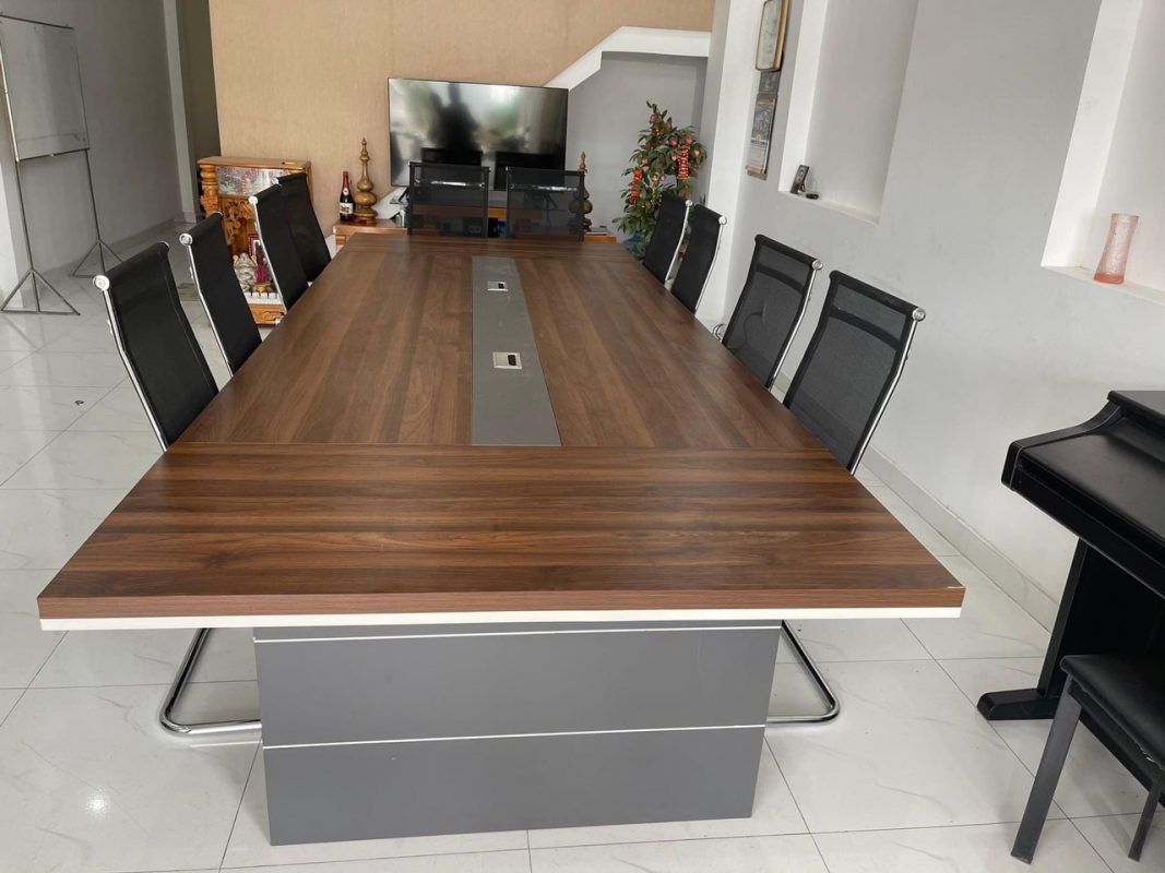 Nội thất nhựa Vinh Lam Thái Bình