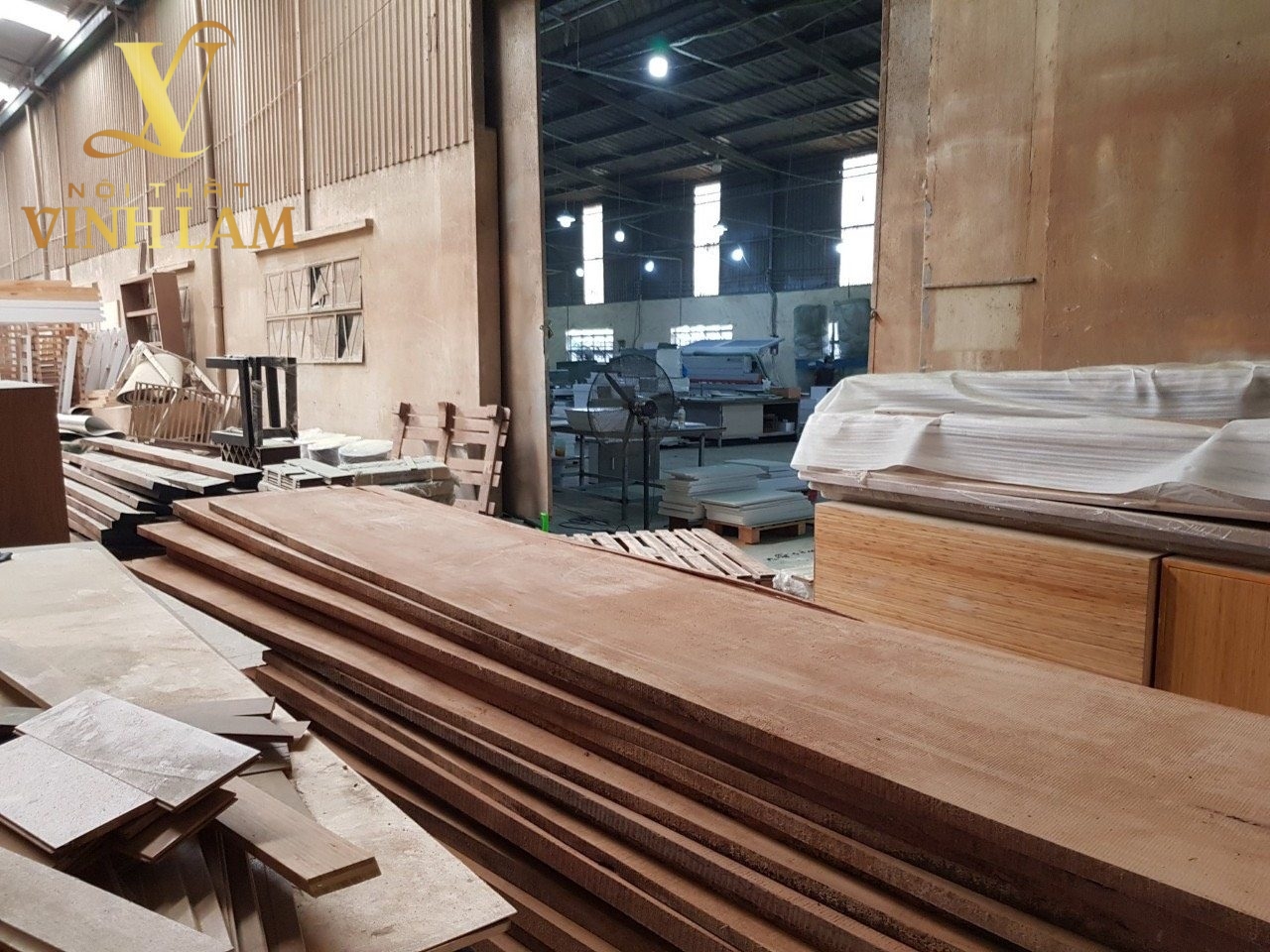 Xưởng sản xuất gỗ nội thất đa dạng phong cách tại Hưng Yên